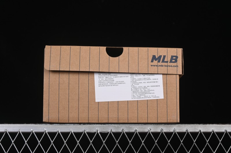 New York MLB Chunky Winner A High-Top Casual Running Shoes with Elevated Sole - 3ASHW005N50ORD