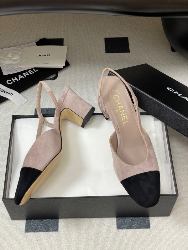 Chanel Sling-back Two-tone Suede Slingback Sandals Flat/Block Heel - KFY00280