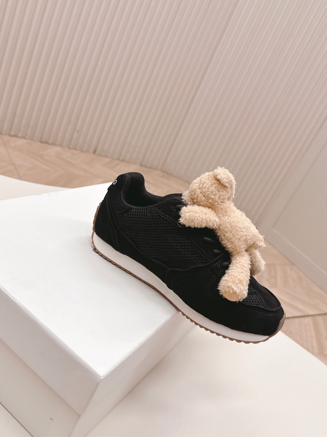 13DEMARZO Casual Series Round Bear Sneakers - LY00300