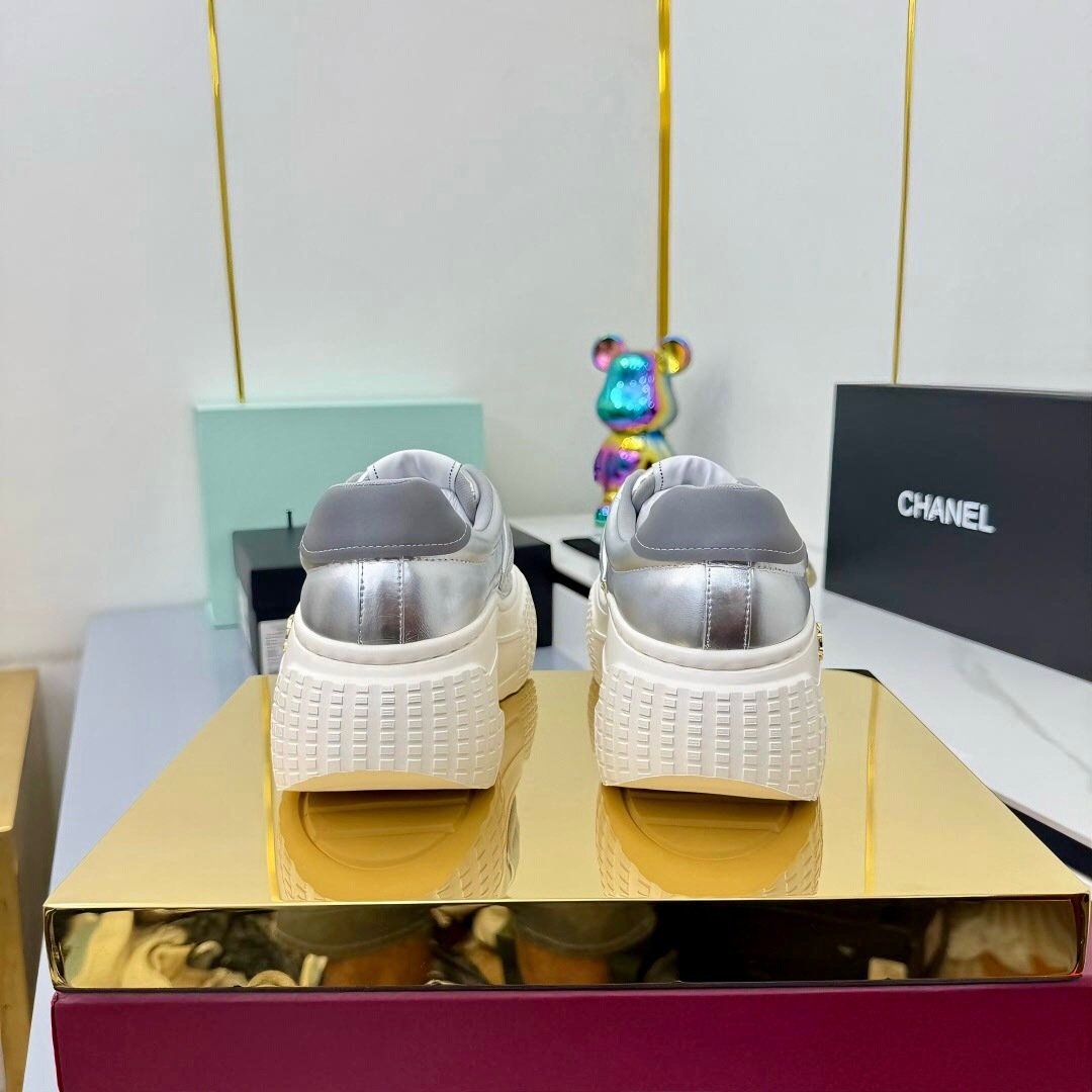 Chanel 2025/SS Panda Casual Sneakers Bread Shoes - LY00330