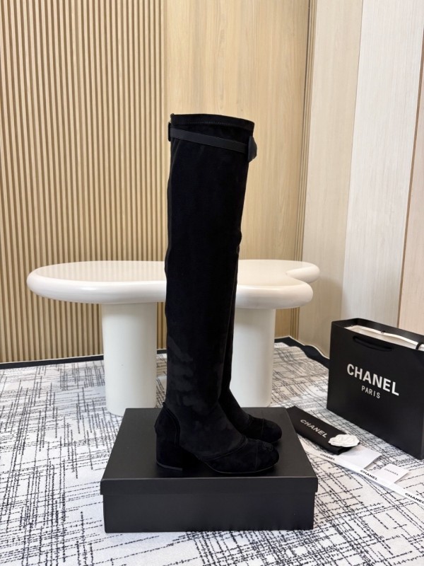 Chanel Classic Chunky Heel Back Zipper Long Boots - LY00360