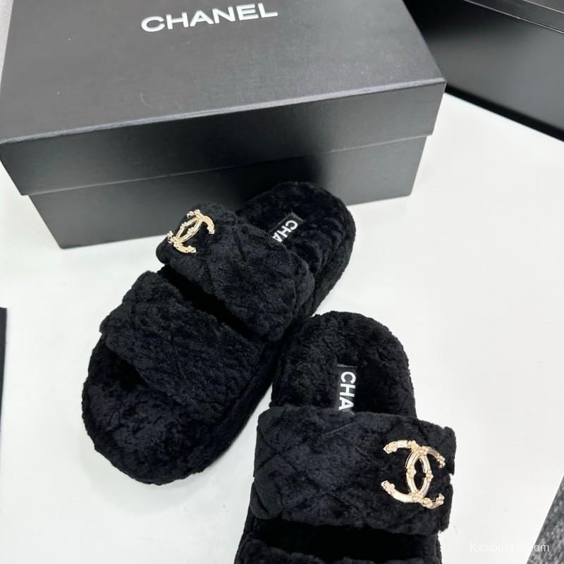 Chanel 2025 SS New Autumn Winter Lazy Sheep Genuine Wool Lazy Slippers Chanel Quilted Platform Fur Slippers - LY00300