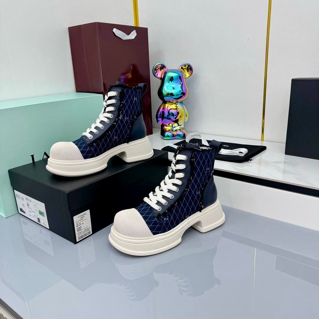 Chanel 2025/SS Short Boots Essential Autumn Winter Fashion Item - LY00380