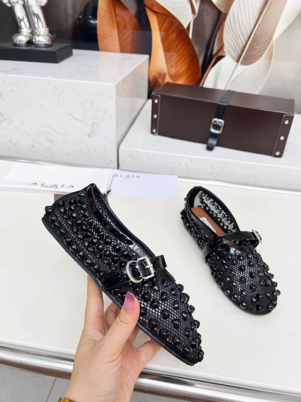Alaia 2025/SS Beaded Hollow-out Ballet Shoes with Built-in Arch Support - LY00280
