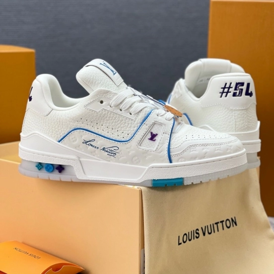 Louis Vuitton Trainer Retro Basketball-Inspired Sneakers - LY00430