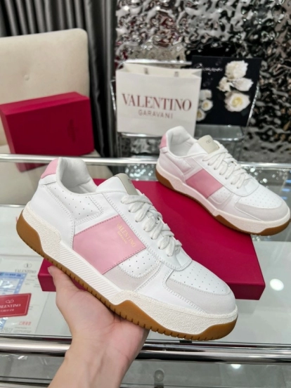 Valentino Joie de Jouer Series Hook-and-Loop Platform Sneakers - AS00360