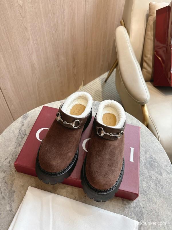 Gucci Shearling Mule with Horsebit Detail - LY00320