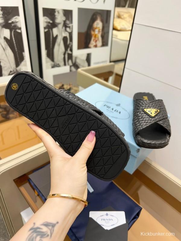 Prada 2025 SS Raffia Handwoven Cross Strap Sandals - KFY00260