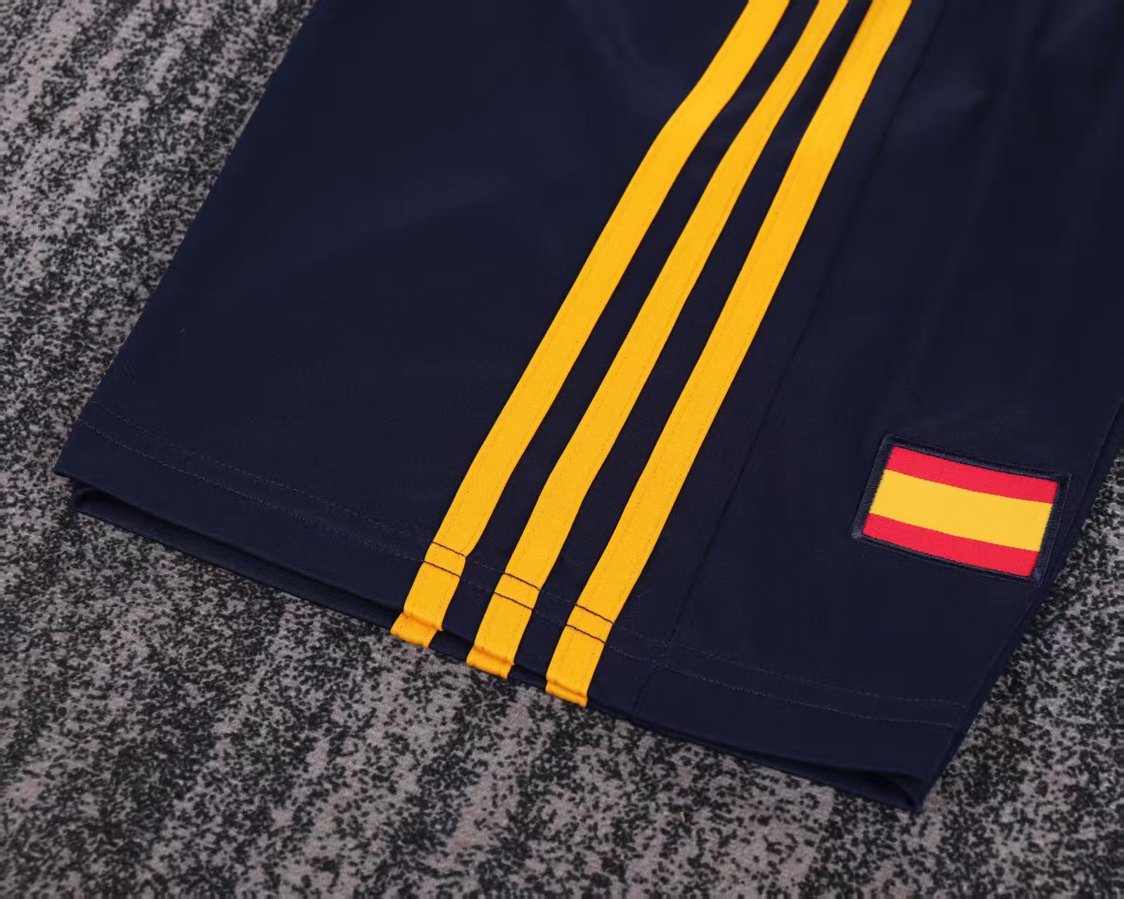 Retro Kids 2008 Spain Home Jersey