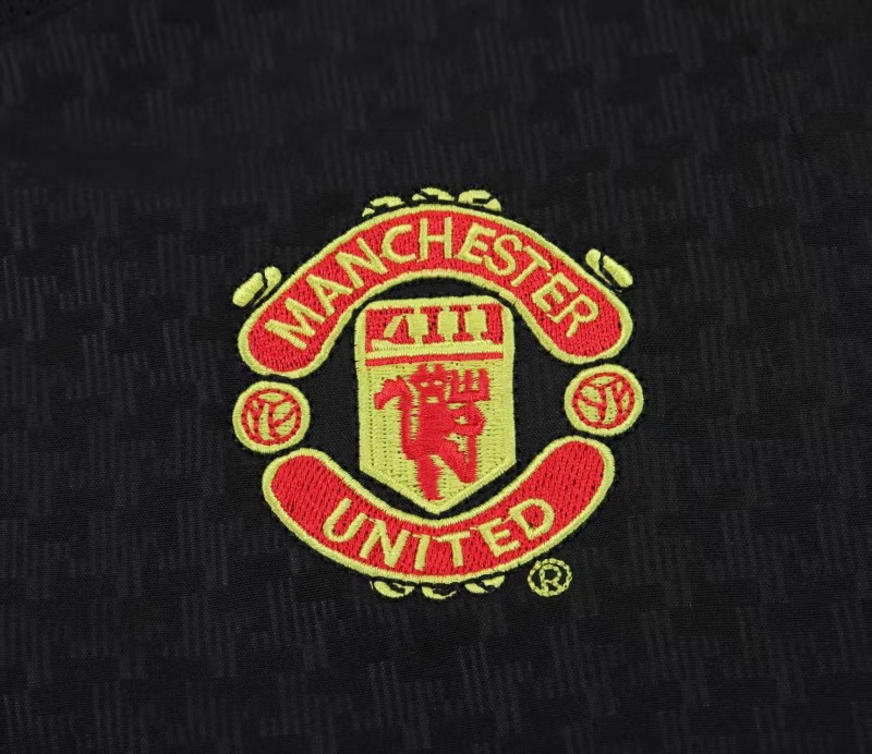 Retro Kids 03/04  Manchester United Away Jersey