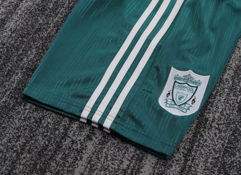 Retro 1995/96 Kids Liverpool White & Green Away Jersey