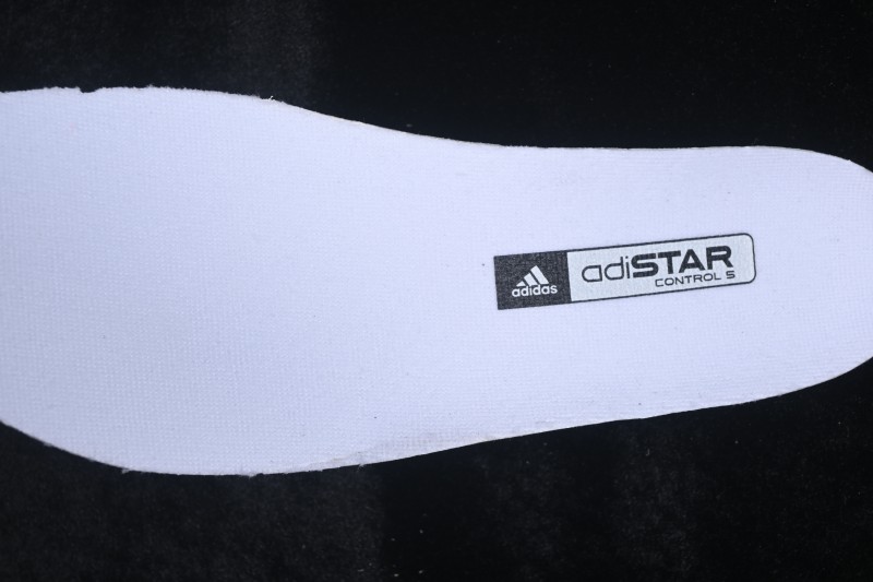 Adidas HyperBoost Edge M Running Shoes with Breathable Bounce Cushioning - LA6213