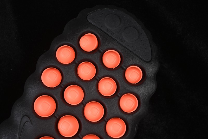 Nike Mind 001 Neuroscience Foot Massage Slippers with 22 Independent Foam Nodes - HQ4307-001