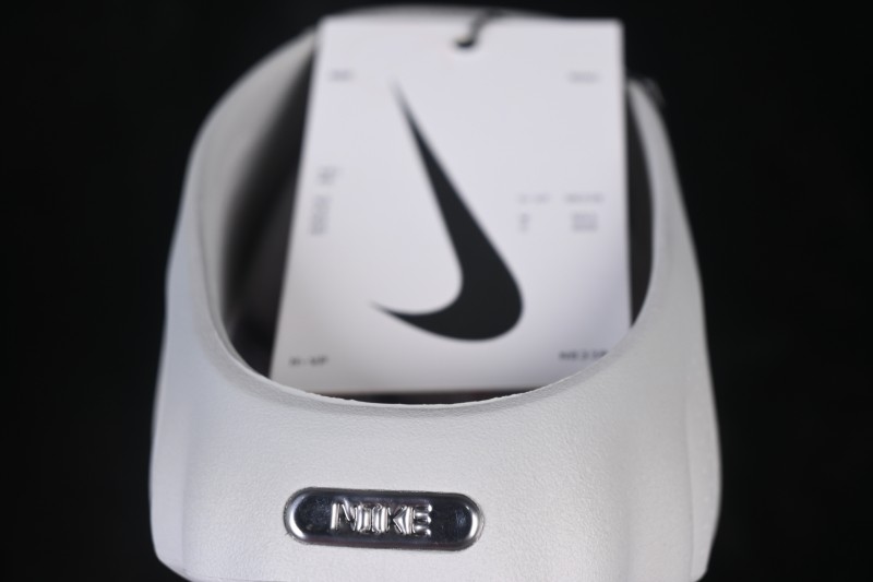 Nike Mind 001 Neuroscience Foot Massage Slippers with Perforated Breathable Upper and 22 Independent Foam Nodes - HQ4307-003