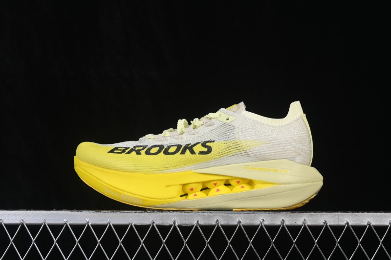 Brooks Hyperion Elite 5 Racing Running Shoes with Lightweight Cushioning and Carbon Plate - 1000491D756