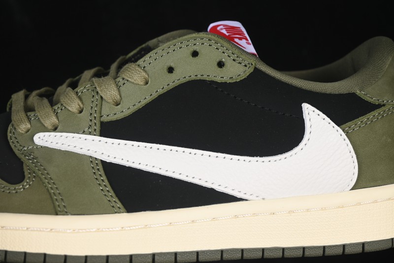 Nike Travis Scott x Air Jordan 1 Low OG Sneakers with Reversed Swoosh Design - DM7866-002