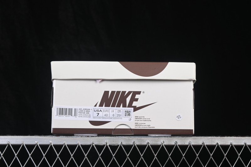 Nike Air Jordan 1 Low OG Travis Scott Reverse Swoosh Premium Leather Casual Sneakers - FZ3124-200