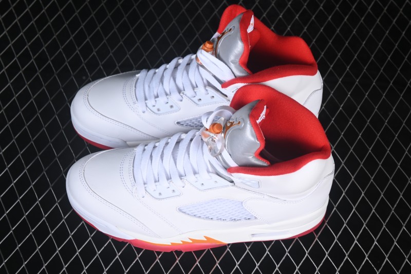 Nike Air Jordan 5 Retro Running Shoes with Sunset-Inspired Colorway - IV5678-102