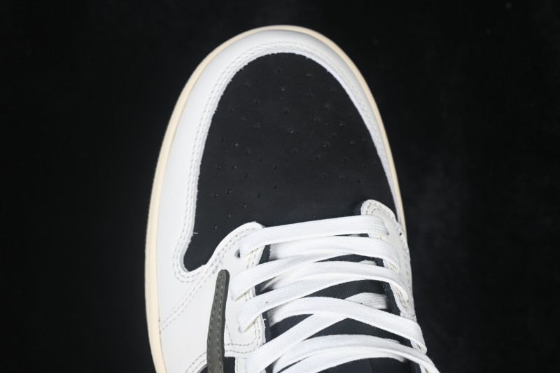 Nike Travis Scott x Air Jordan 1 Low OG Sneakers with Reverse Swoosh Design - DZ4137-106