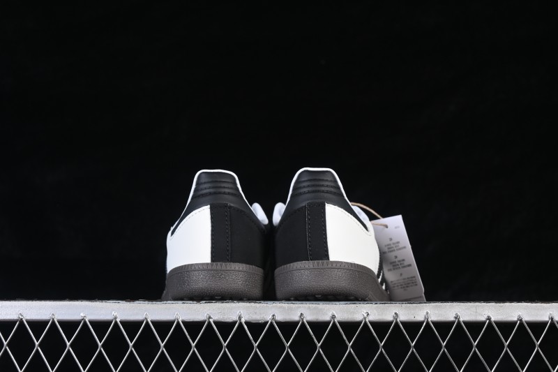 Adidas Samba OG Classic Skateboarding Shoes with Suede Upper - KJ7595