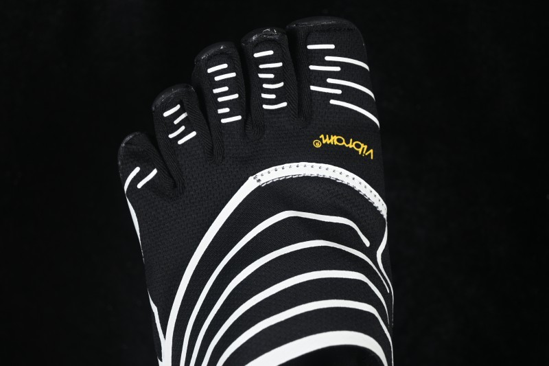 Vibram GroundSplay Barefoot Training Squat Support Quick-Dry Five-Toe Shoes - 26M8802 Black Ivory