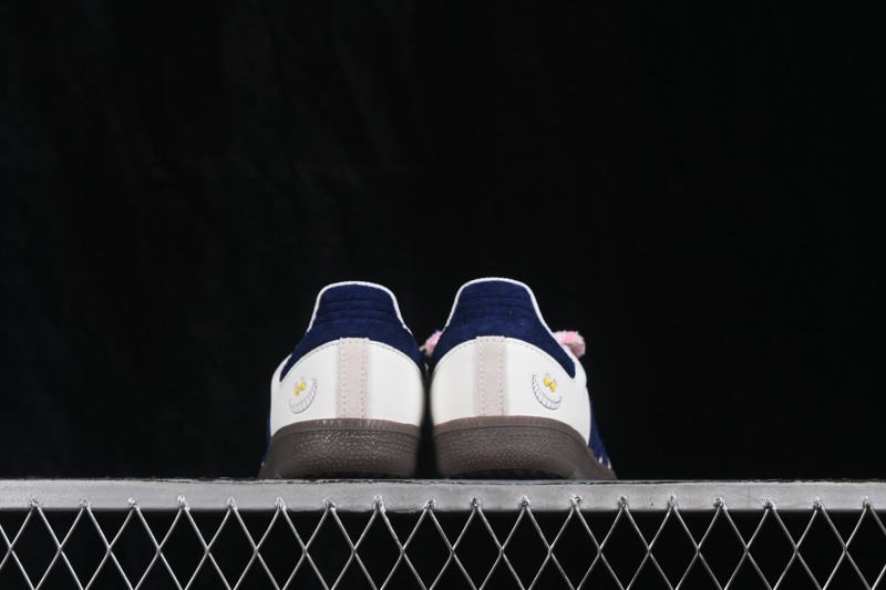 Adidas Samba OG Classic Skateboarding Shoes with Retro Suede Upper - KH5899