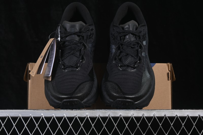 Asics Trabuco Max 5 Trail Running Shoes with Advanced Cushioning and Breathable Upper - 1011C164-001