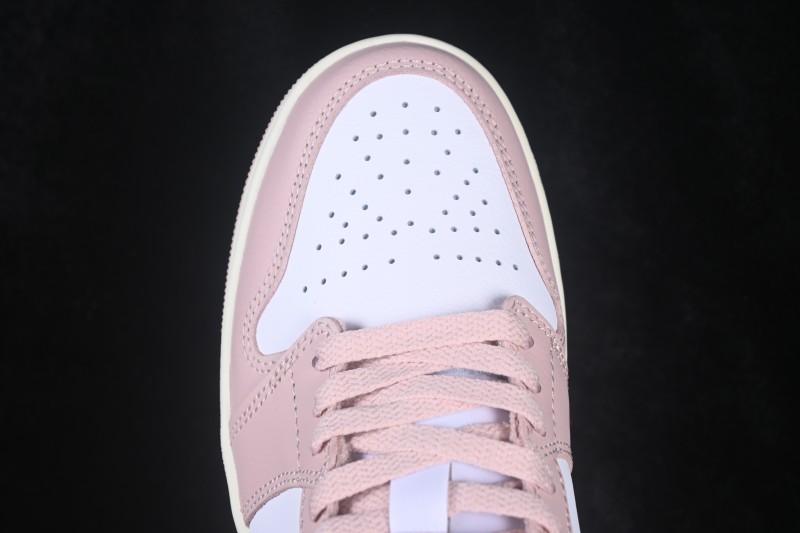 Nike Air Jordan 1 Low Retro Basketball Shoes in White and Pink for Casual Wear - DC0774-162