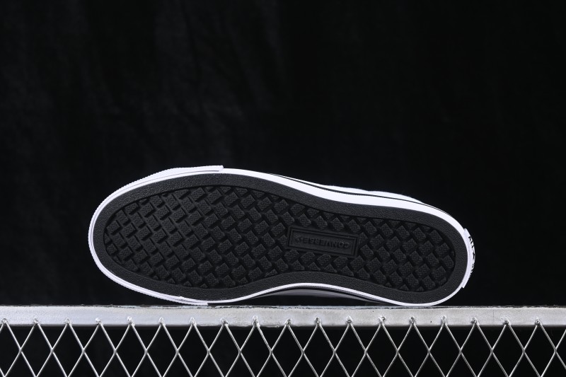 Converse Sport Casual Canvas Low-Top Lace-Up Sneakers - A17559C