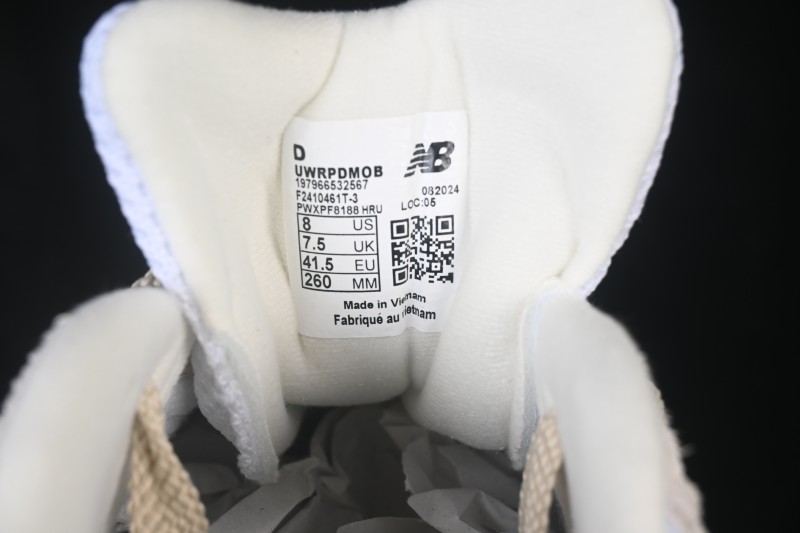 New Balance Retro Running Shoes UWRPDMOB