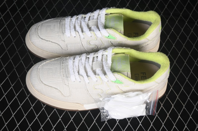 Fendi Match Round Toe Platform Low-Top Casual Sneakers - AHH2F1FHS