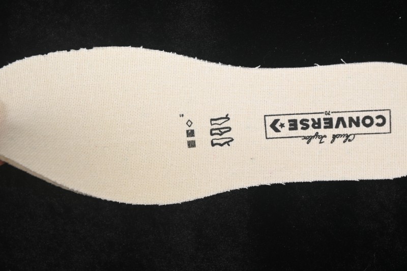 Converse Chuck 1970s Low-Top Casual Sneakers - A15502C