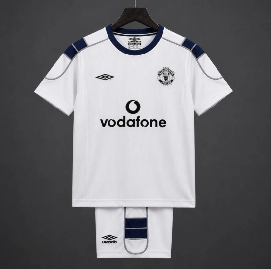 Retro Kids 00/01 Manchester United Away Jersey