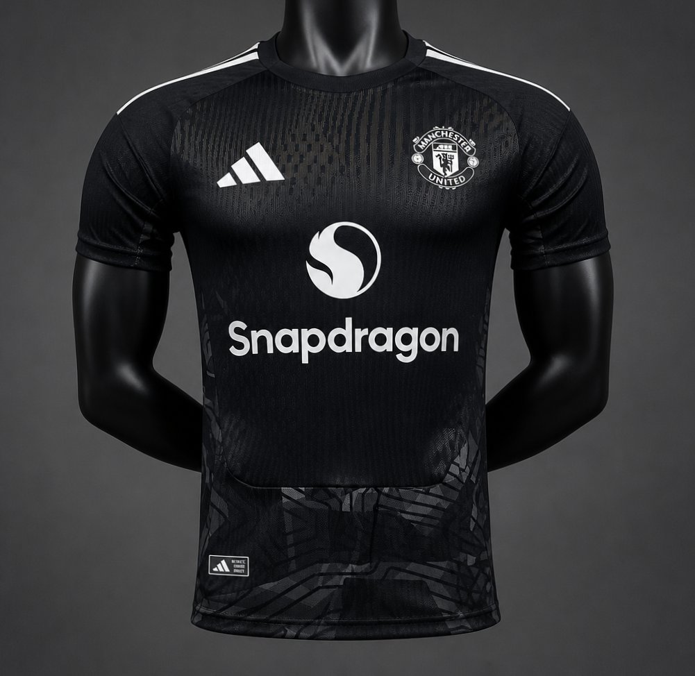 Player Version 26/27 Manchester United Black Goalkeeper Jersey