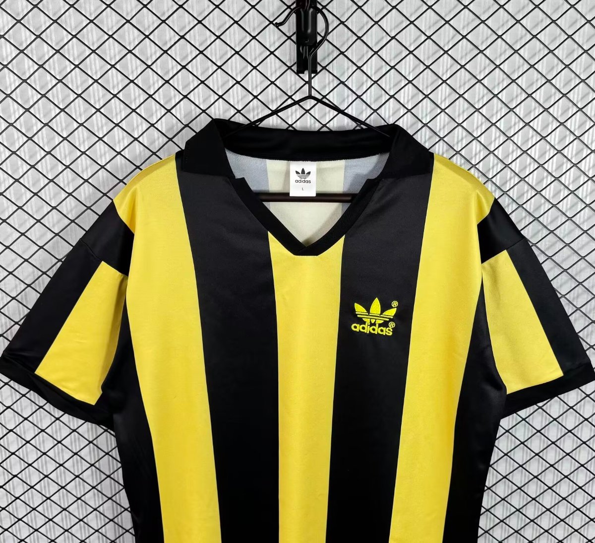 Retro 82/83 Atletico Penarol Home Jersey